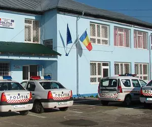 În arest preventiv după ce a incendiat locuința pe care o deține împreună cu fratele său