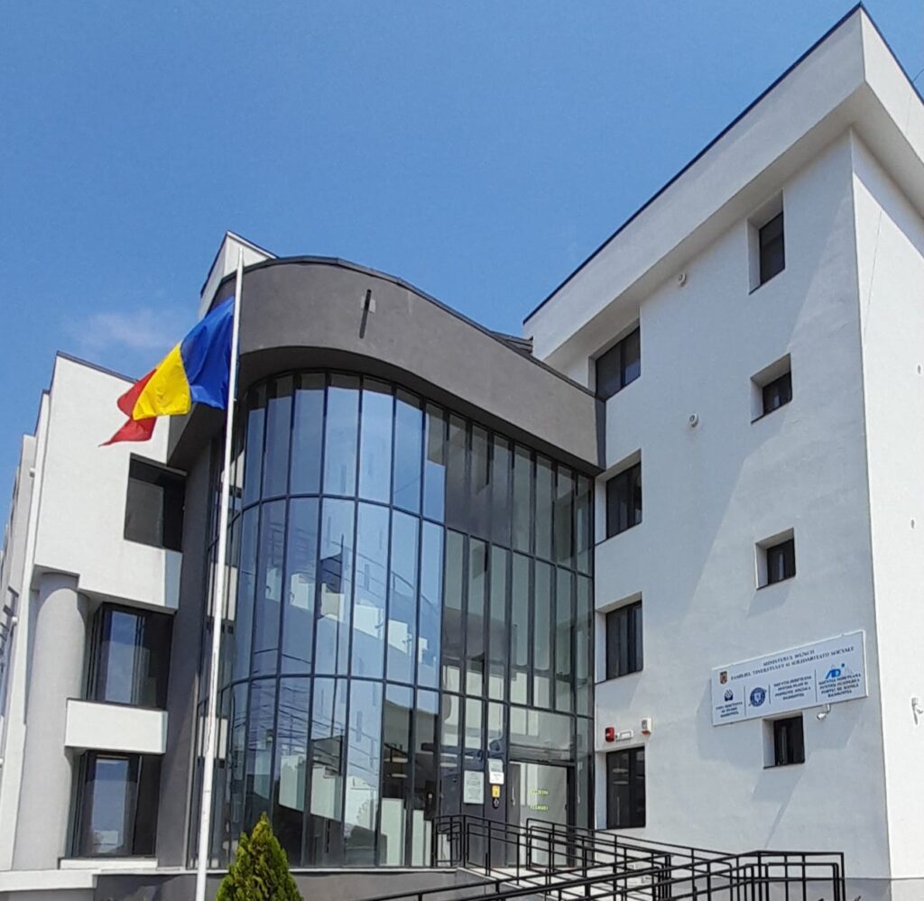 329 de locuri de muncă vacante Dâmbovița!