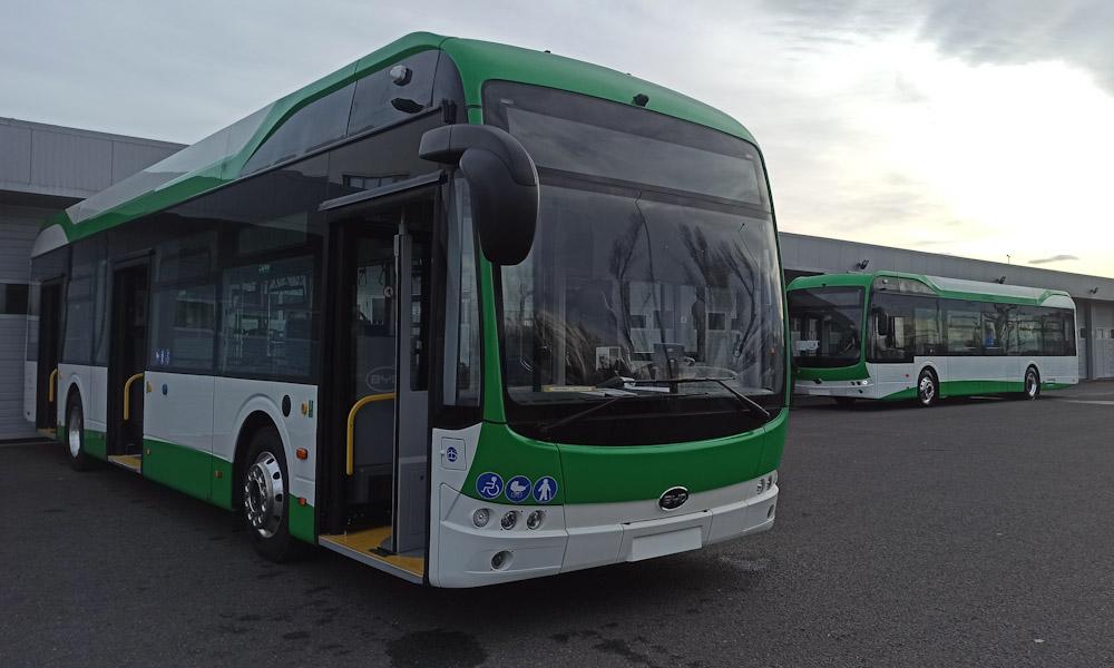 Primele două autobuze electrice au ajuns la Târgoviște